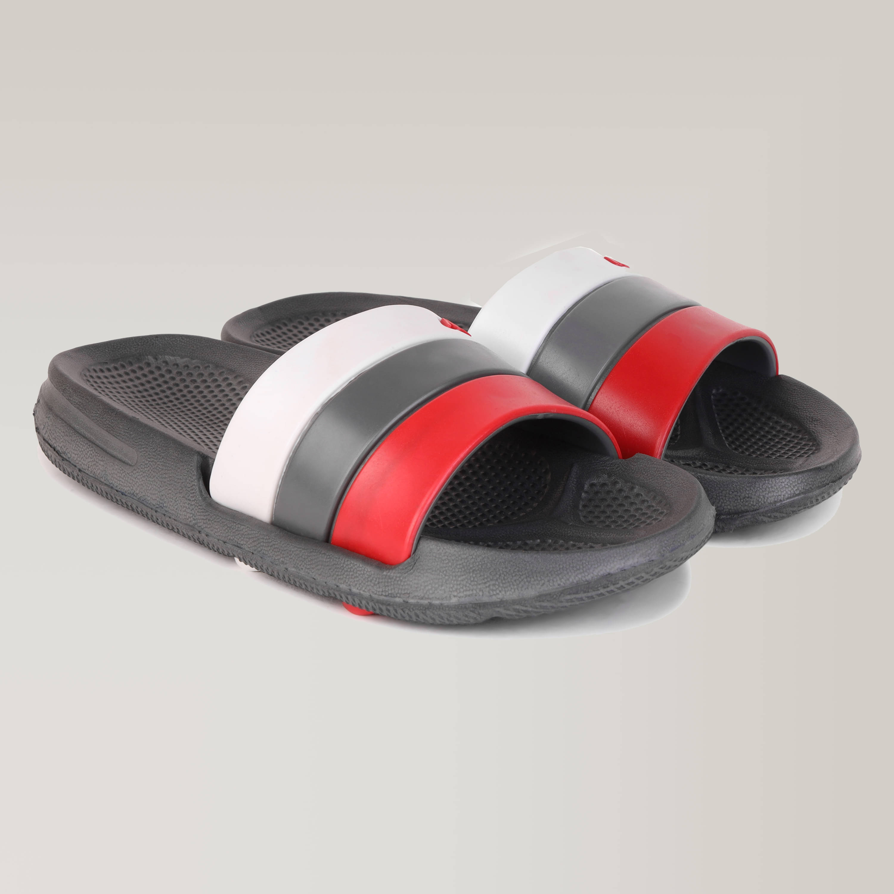 Pennen Easy wear ,comfortable Flip-flop & Slippers for Boy's Pennen Easy wear ,comfortable Flip-flop & Slippers for Boy's