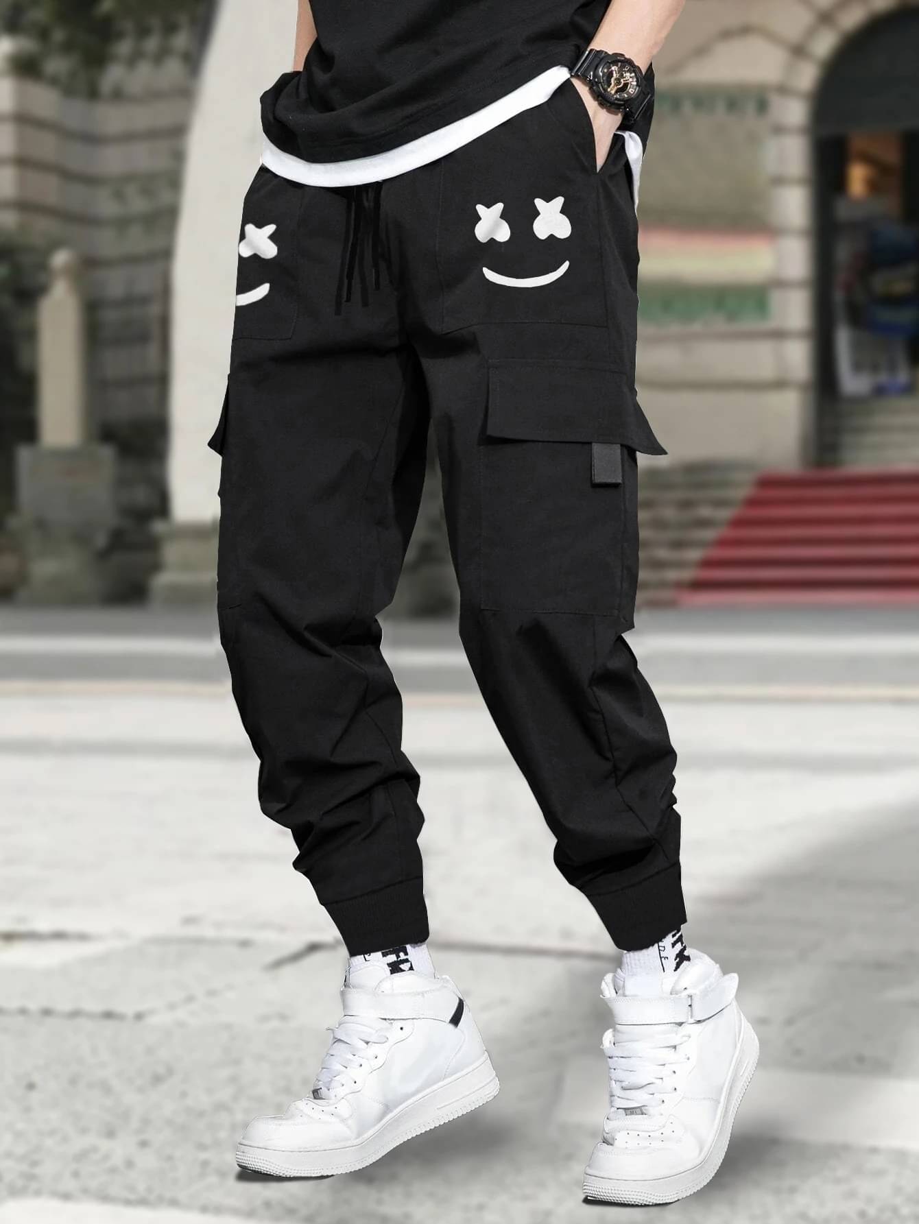     			BLIVE Regular Flat Men's Joggers - Black ( Pack of 1 )