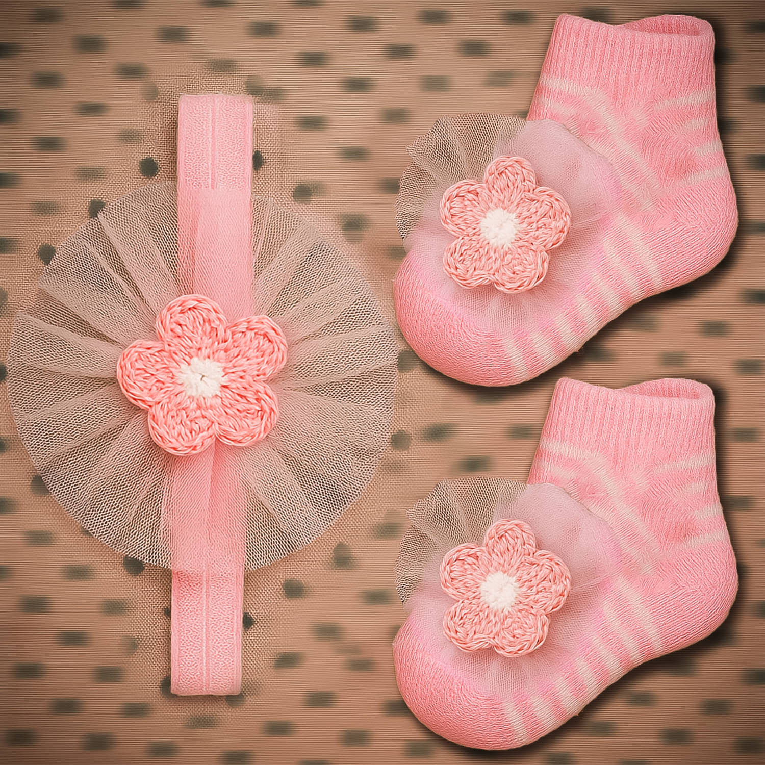 LYKAA Pack of 3 Baby Girls Caps ( Pink ) LYKAA Pack of 3 Baby Girls Caps ( Pink )