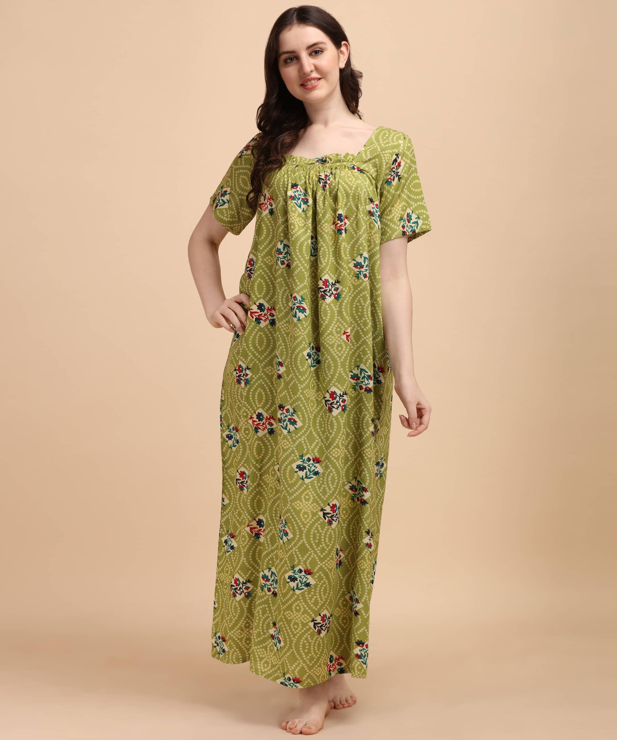 Oomph! Rayon Printed Women Regular Nighty ( Green ) Oomph! Rayon Printed Women Regular Nighty ( Green )