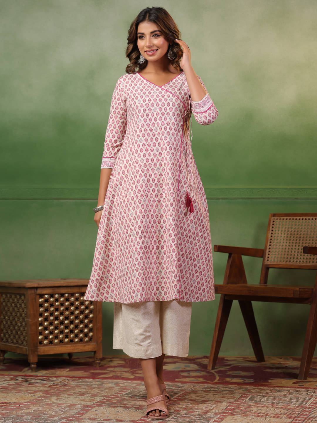     			Span Women Cotton Printed A-Line Kurti With Palazzo ( White )