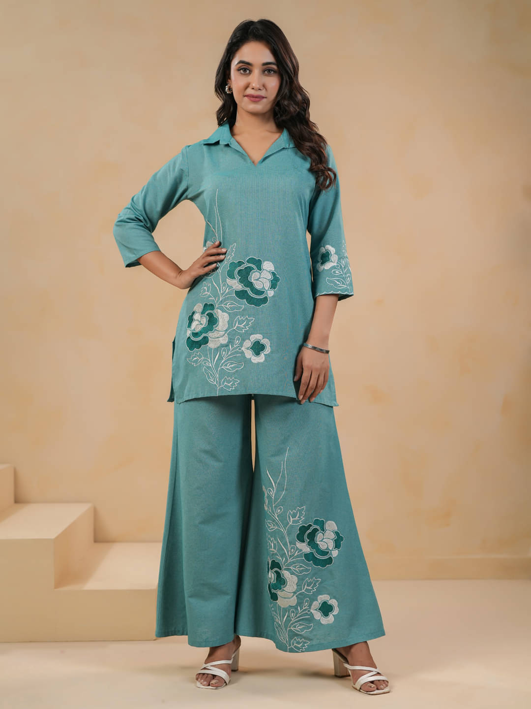 Span Women Cotton Solid Straight Kurti With Palazzo ( Green ) Span Women Cotton Solid Straight Kurti With Palazzo ( Green )