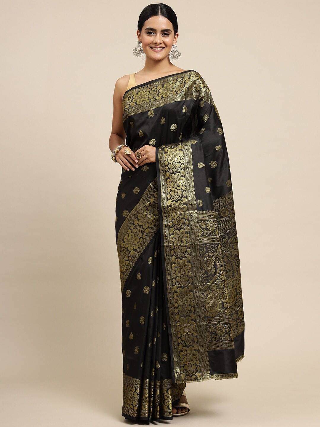 THE PRIVATE LABLE Silk Printed Banarasi saree With Unstitched Blouse Piece ( Black ) THE PRIVATE LABLE Silk Printed Banarasi saree With Unstitched Blouse Piece ( Black )