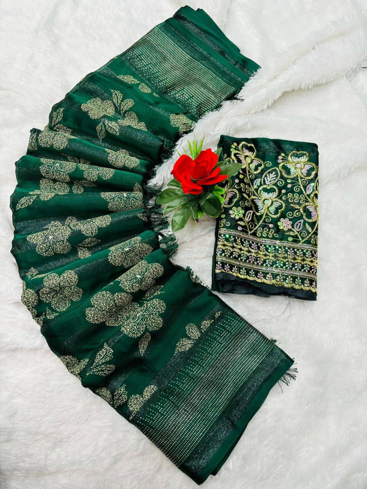 THE STYLE CLUB Chiffon Embroidered Regular Saree With Unstitched Blouse Piece ( Green ) THE STYLE CLUB Chiffon Embroidered Regular Saree With Unstitched Blouse Piece ( Green )