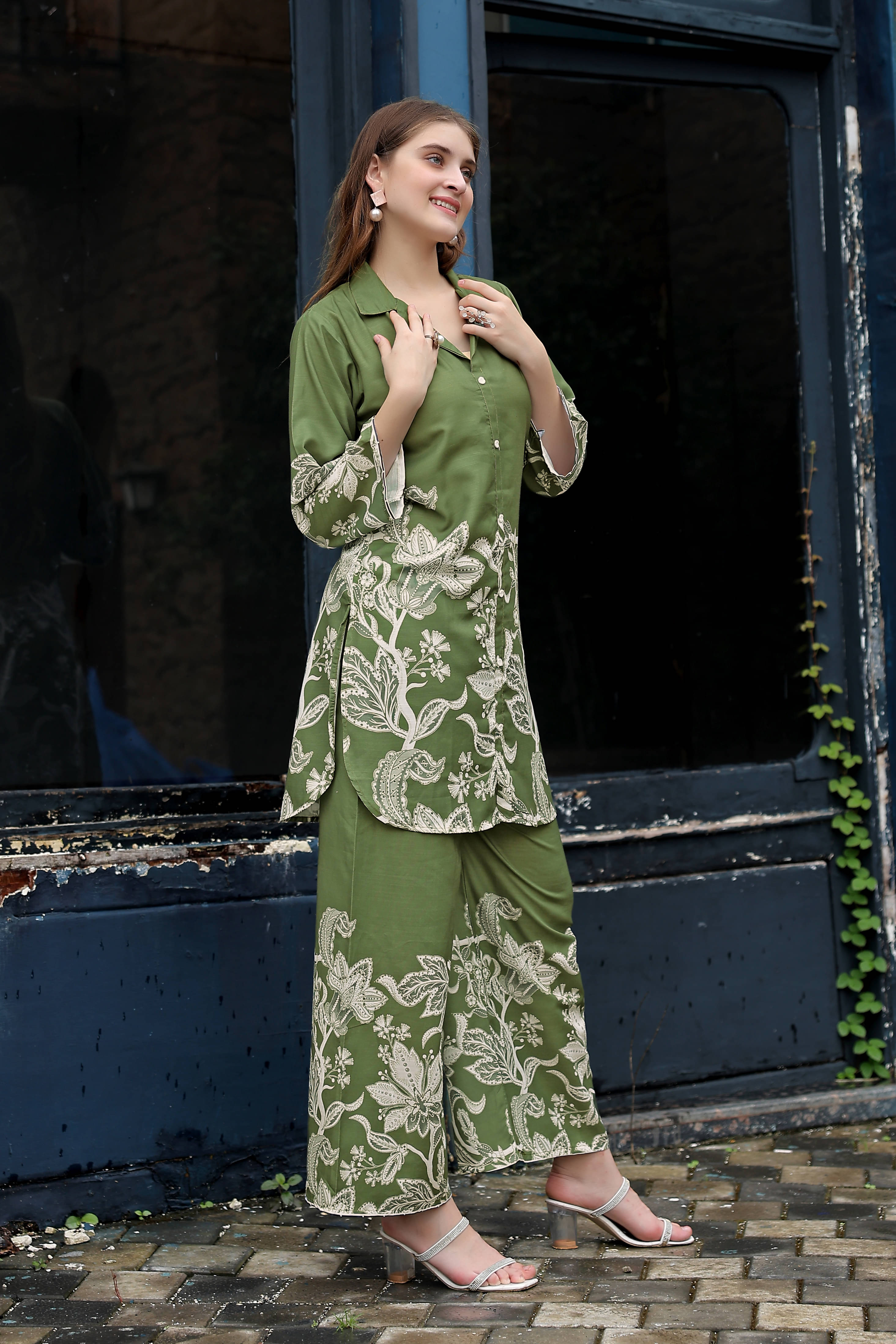     			Parampara Women Printed Top With Palazzos Co-Ord Set ( Mint Green )