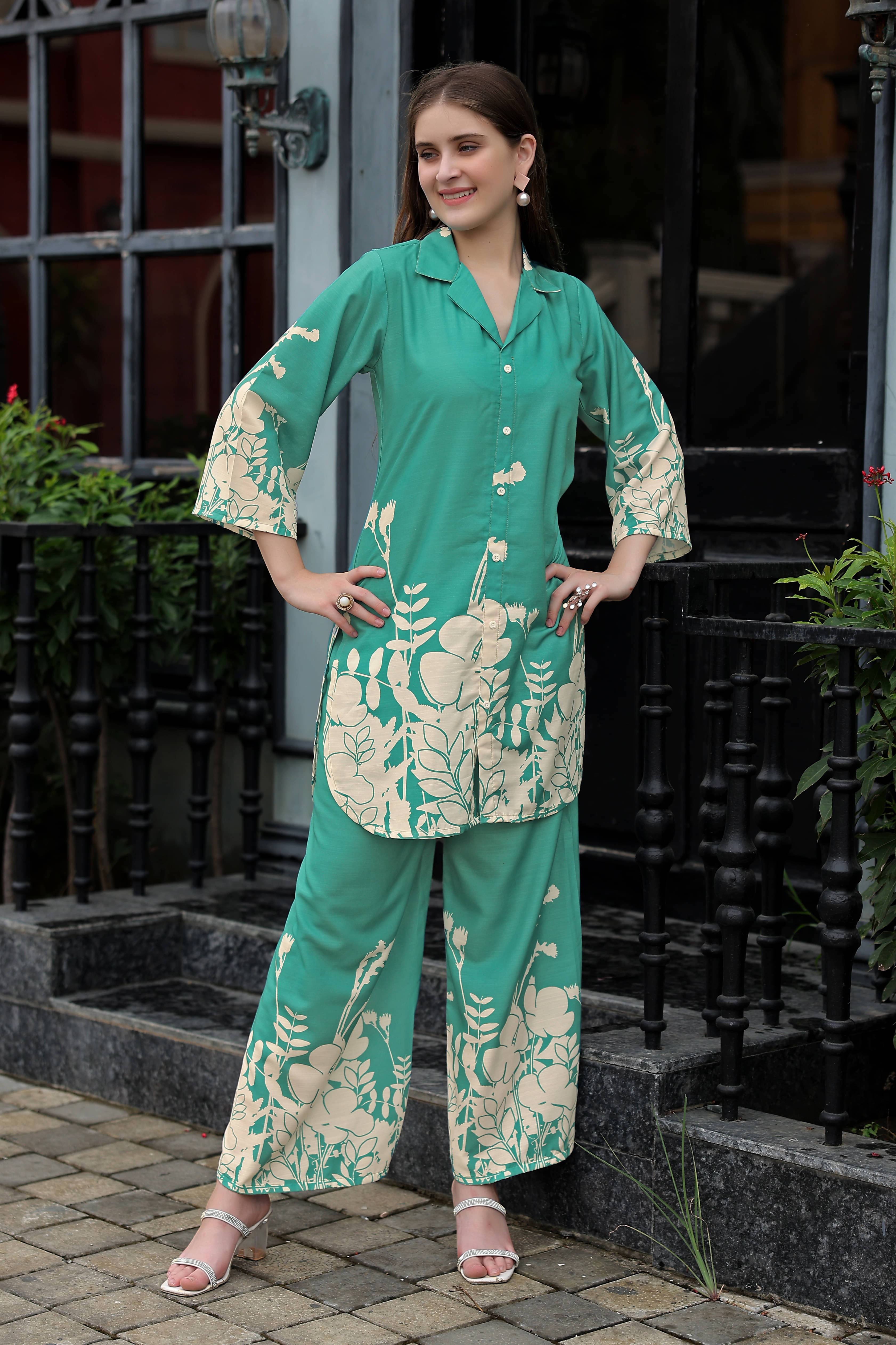     			Parampara Women Printed Top With Palazzos Co-Ord Set ( Teal )