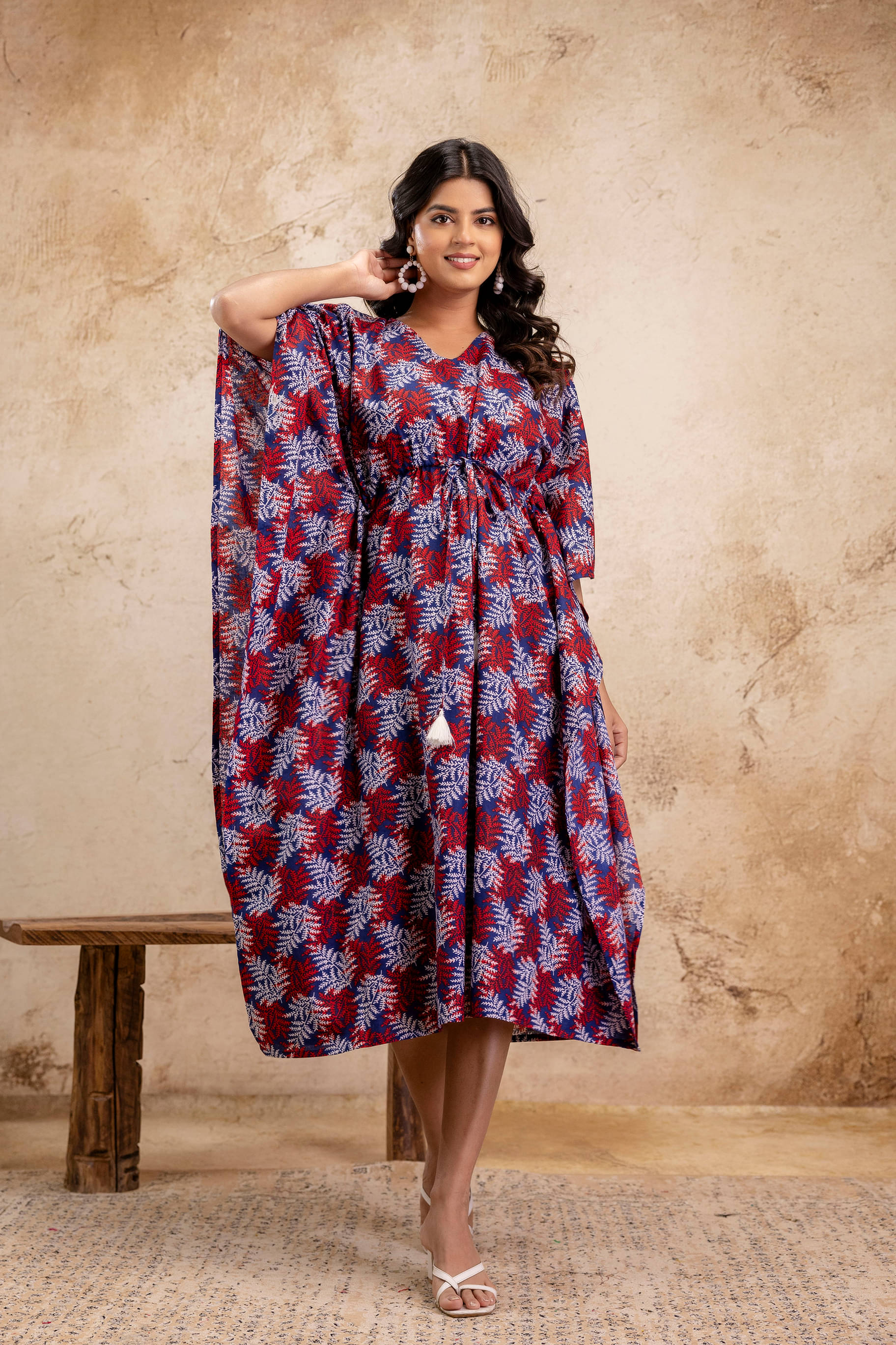     			Sawariya Women Cotton Printed Kaftan ( Red )