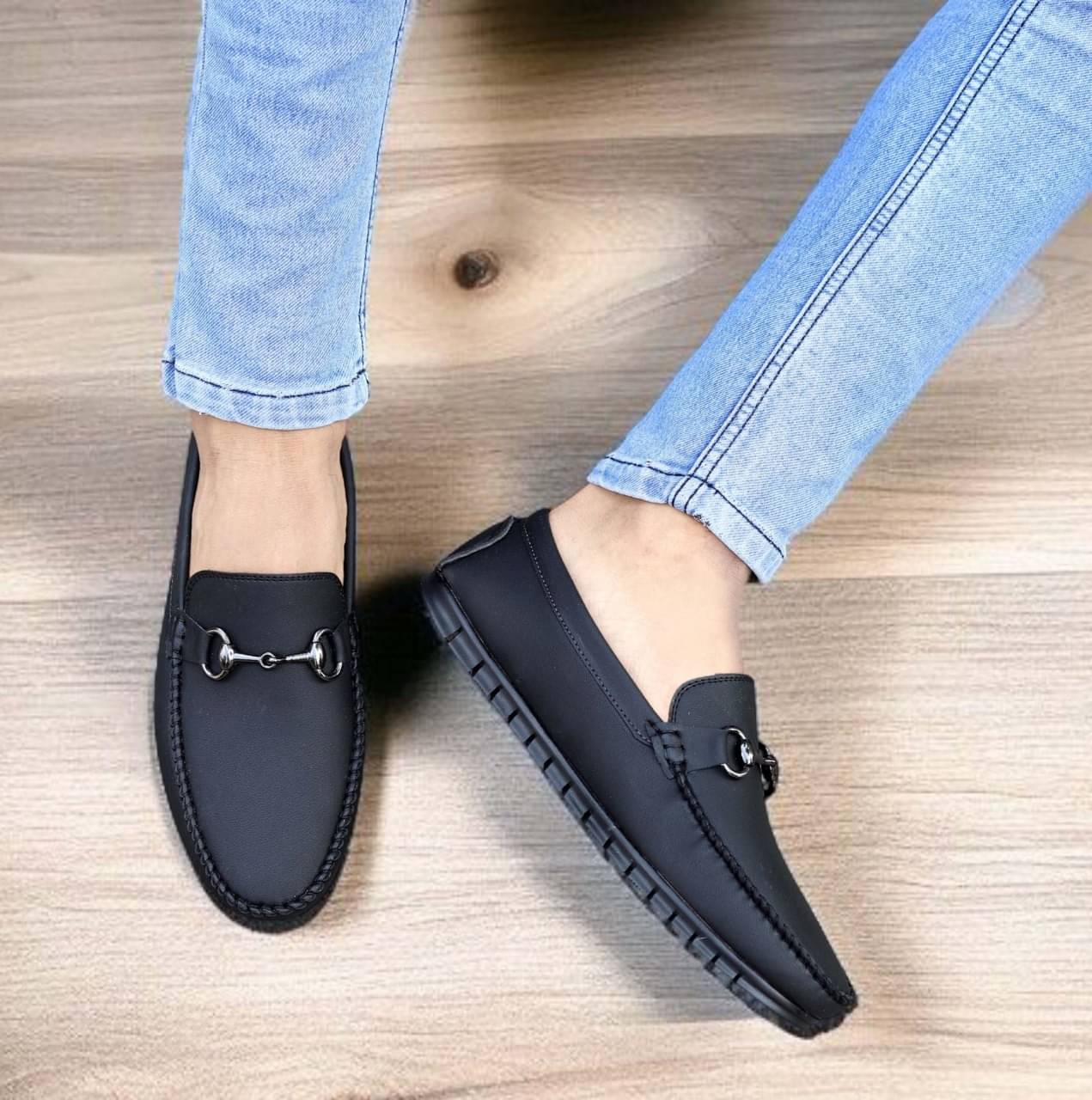     			jactooz Black Men's Slip on Shoes