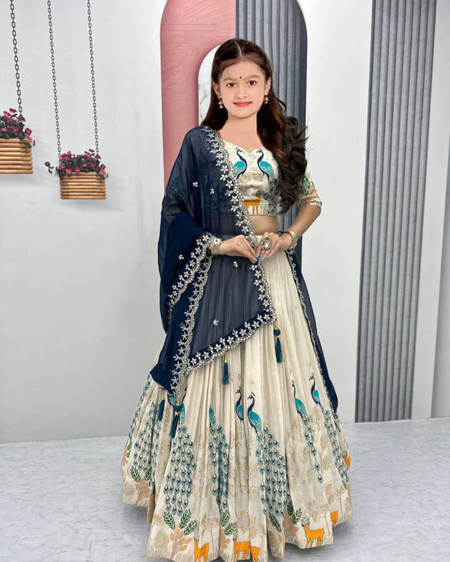     			piludi Georgette Lehenga Choli Set For Girls ( Pack of 1 , Pecock Blue )