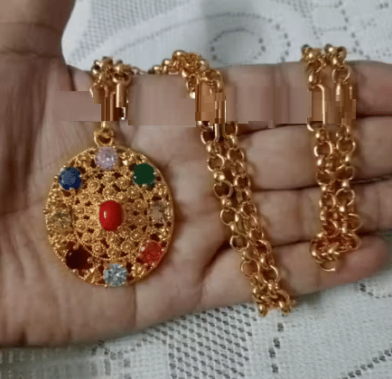     			Generic Saritas Digital Store Gold Plated Chain ( Set of 1 )