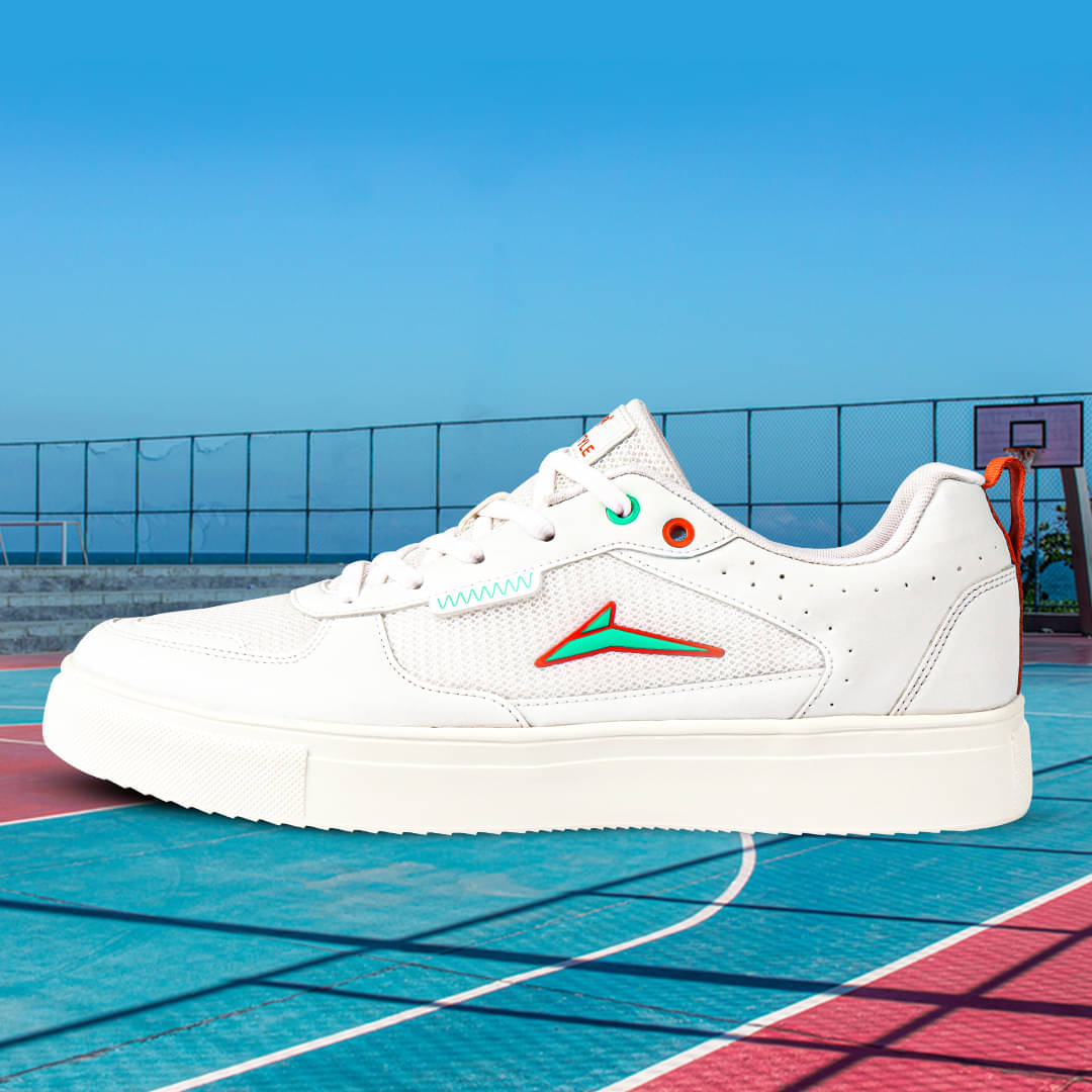     			JQR AUSTRIA White Men's Sneakers