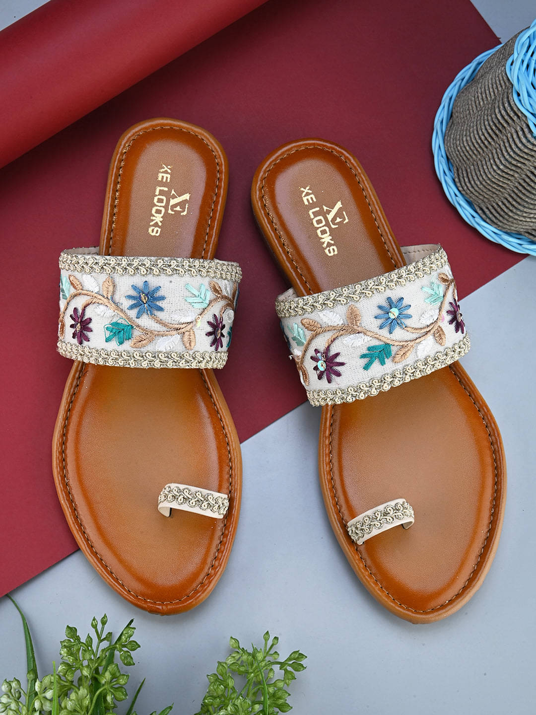     			XE Looks Cream Women's Flats