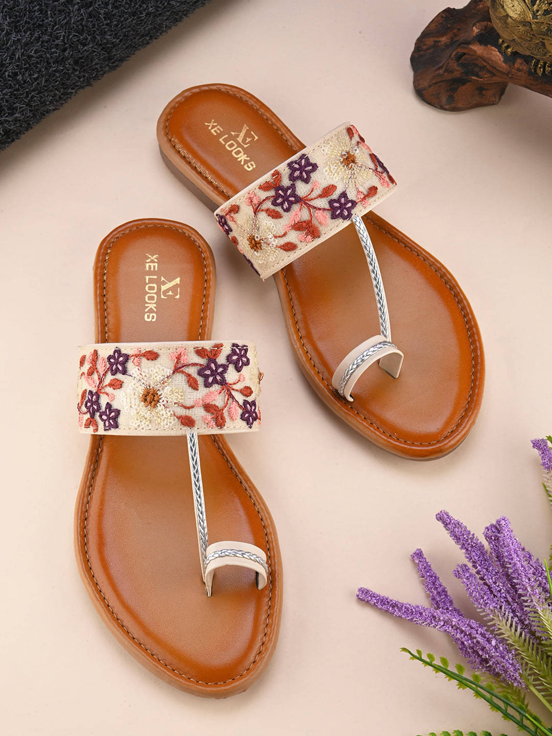     			XE Looks Cream Women's Flats