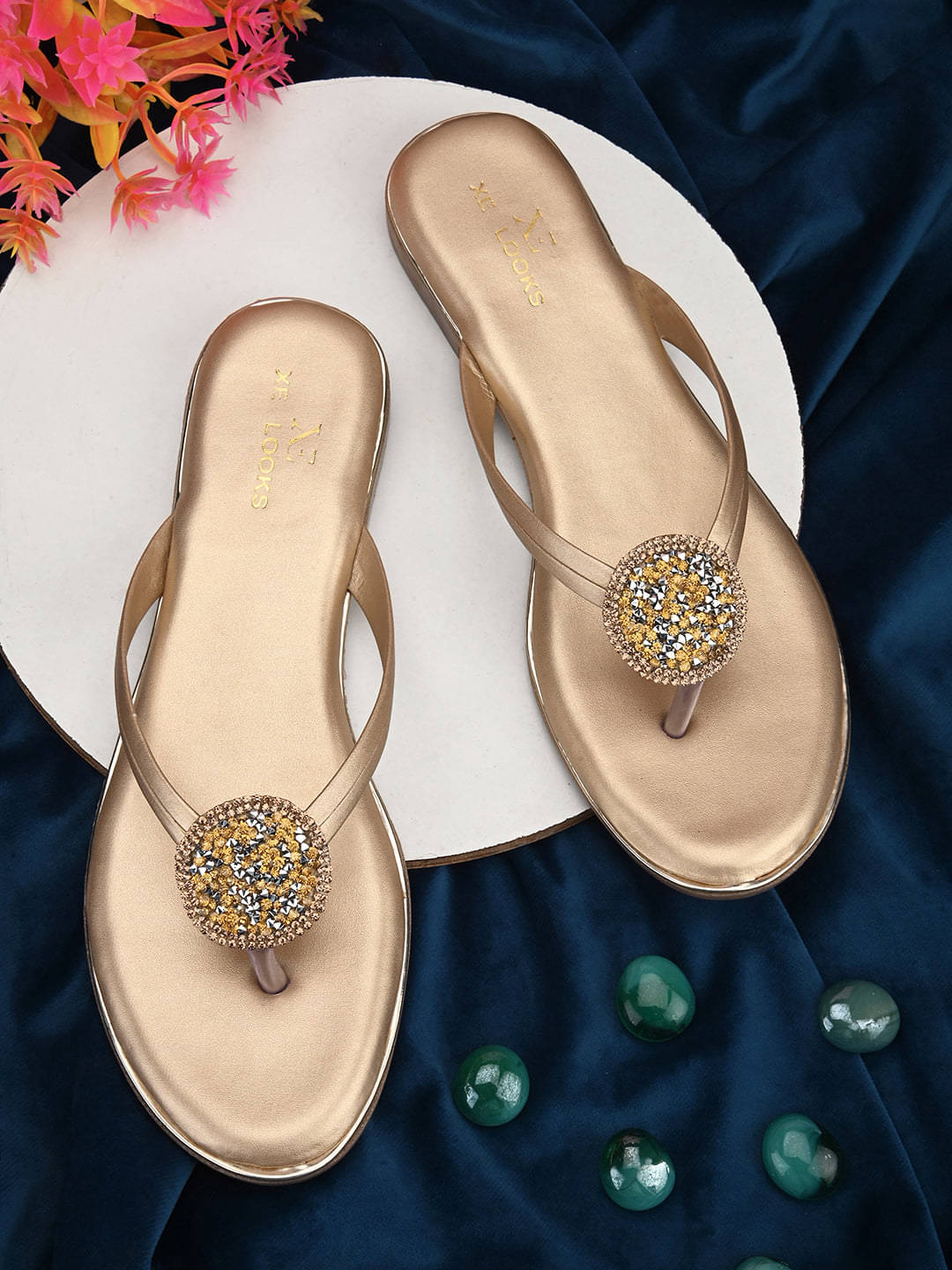     			XE Looks Gold Women's Flats