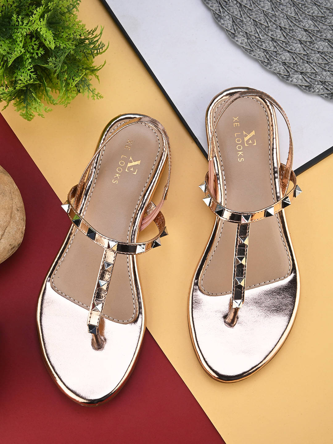     			XE Looks Gold Women's Flats