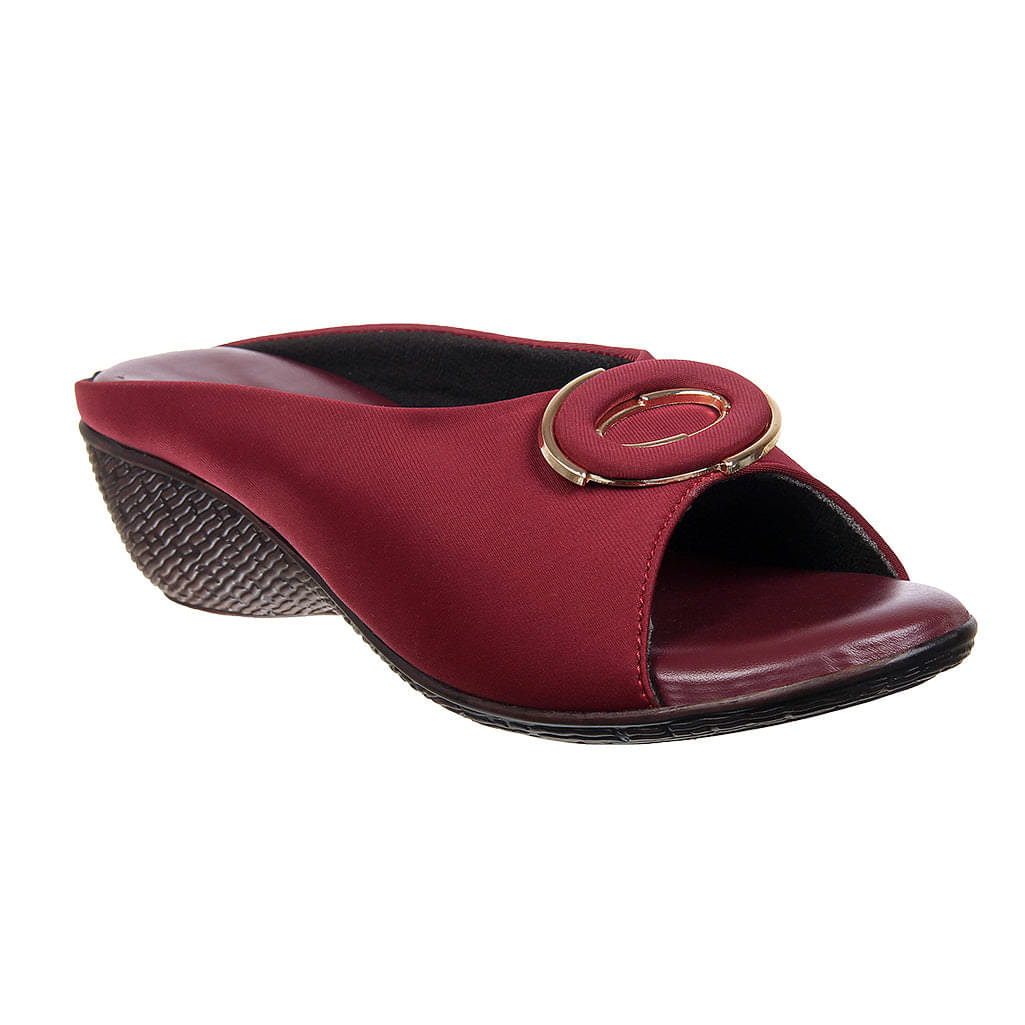     			XE Looks Maroon Women's Flats
