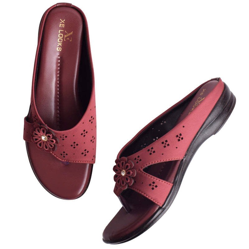     			XE Looks Maroon Women's Flats