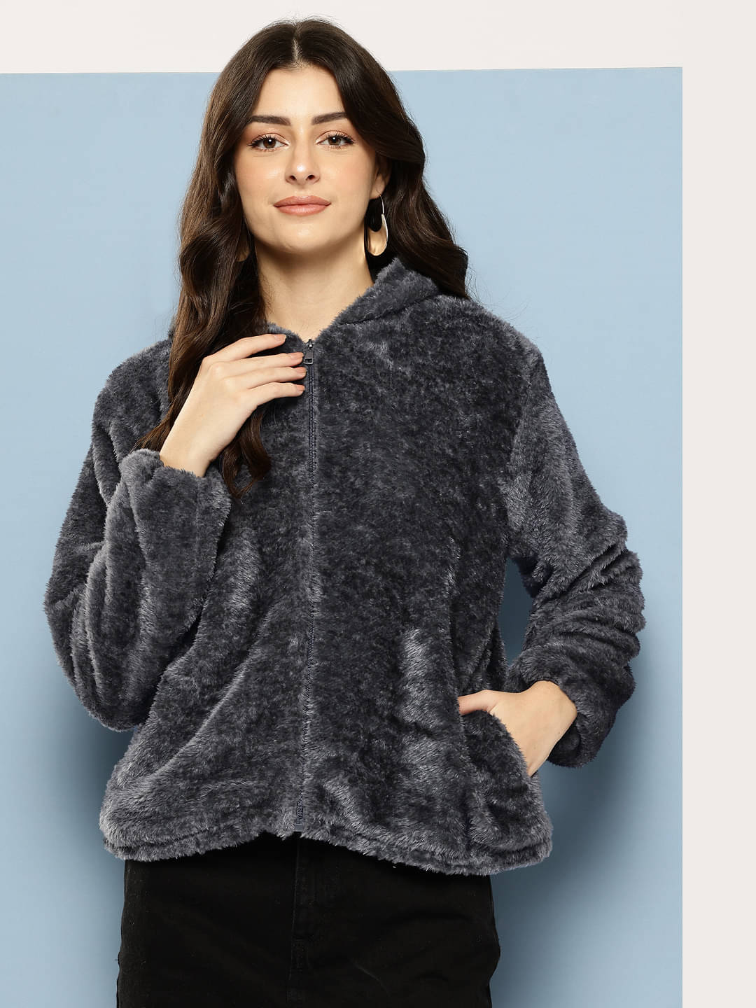 Aarika Women Regular Jacket ( Grey )     			Aarika Women Regular Jacket ( Grey )