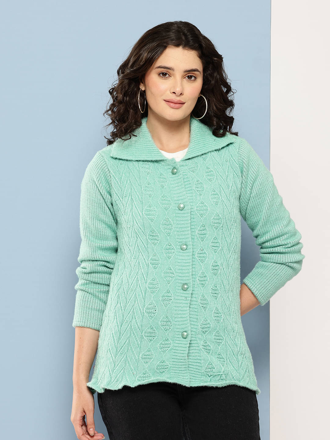     			Aarika Woollen Regular Collar Women's Buttoned Cardigans - Green ( Pack of 1 )