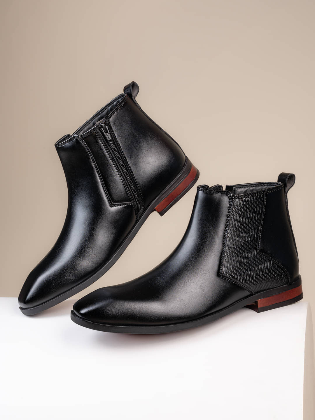     			Fentacia Black Men's Chelsea Boots