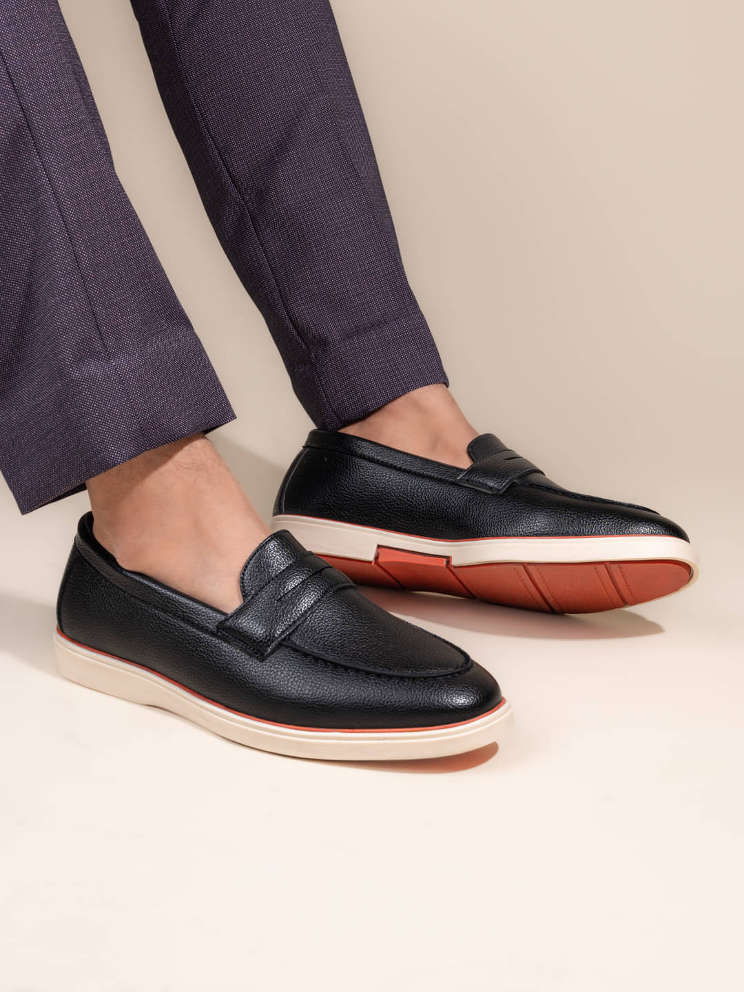     			Fentacia Black Men's Penny Shoes