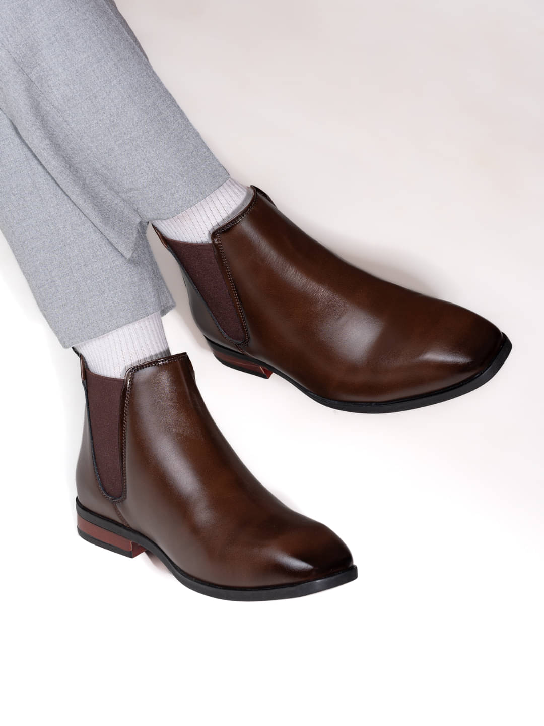     			Fentacia Brown Men's Chelsea Boots