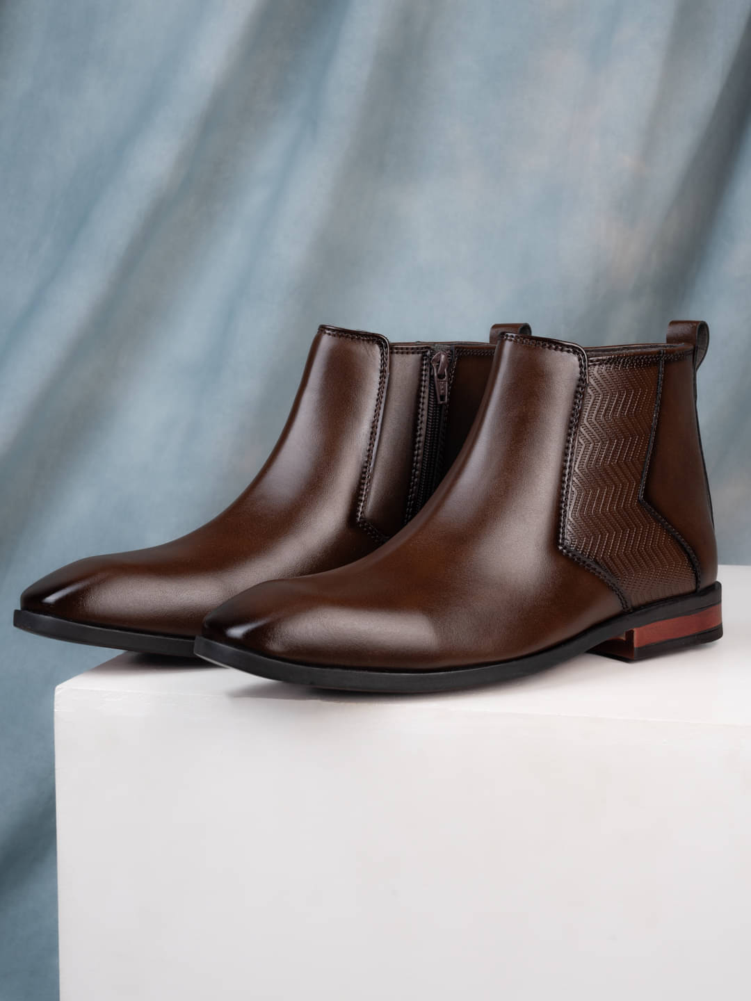     			Fentacia Brown Men's Chelsea Boots