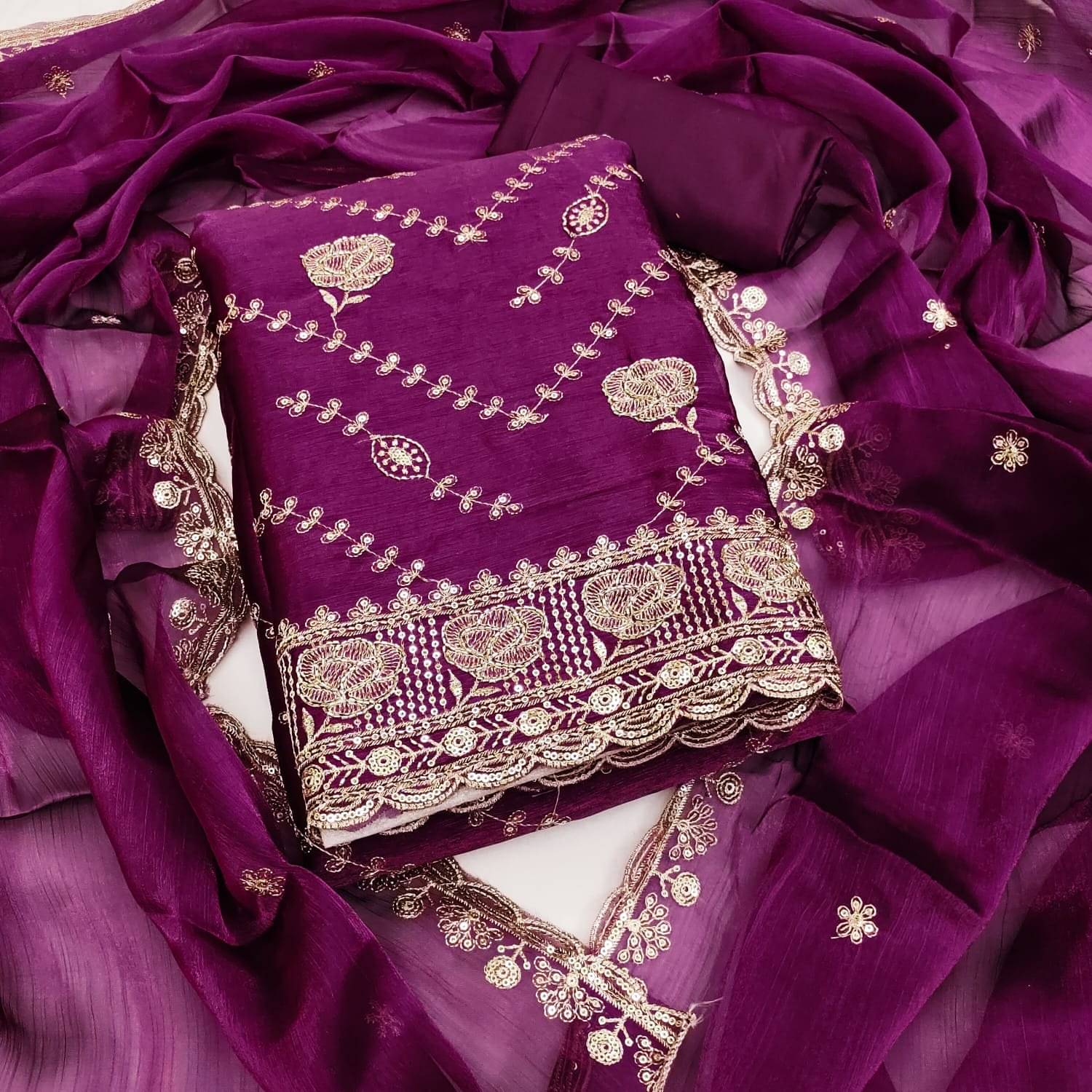 Panbai sarees Women Banarasi Unstitched Dress Material ( Purple )     			Panbai sarees Women Banarasi Unstitched Dress Material ( Purple )