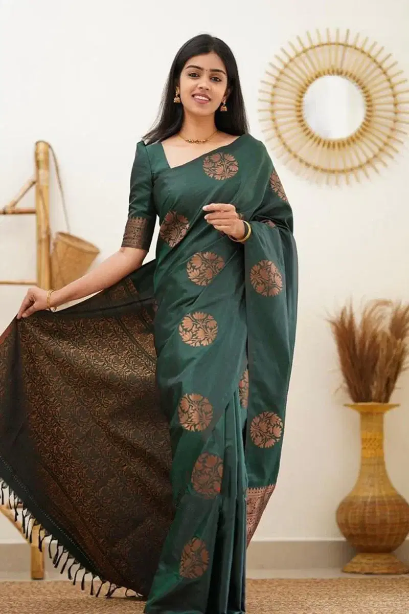 INDIAN SILKS Silk Blend Printed Banarasi saree With Unstitched Blouse Piece ( Green ) INDIAN SILKS Silk Blend Printed Banarasi saree With Unstitched Blouse Piece ( Green )