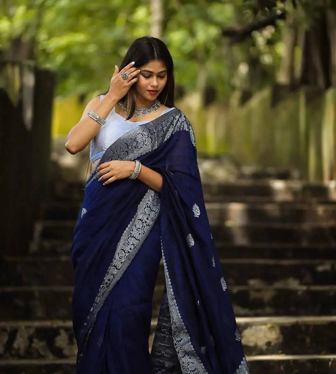     			INDIAN SILKS Silk Printed Banarasi saree With Unstitched Blouse Piece ( Blue )