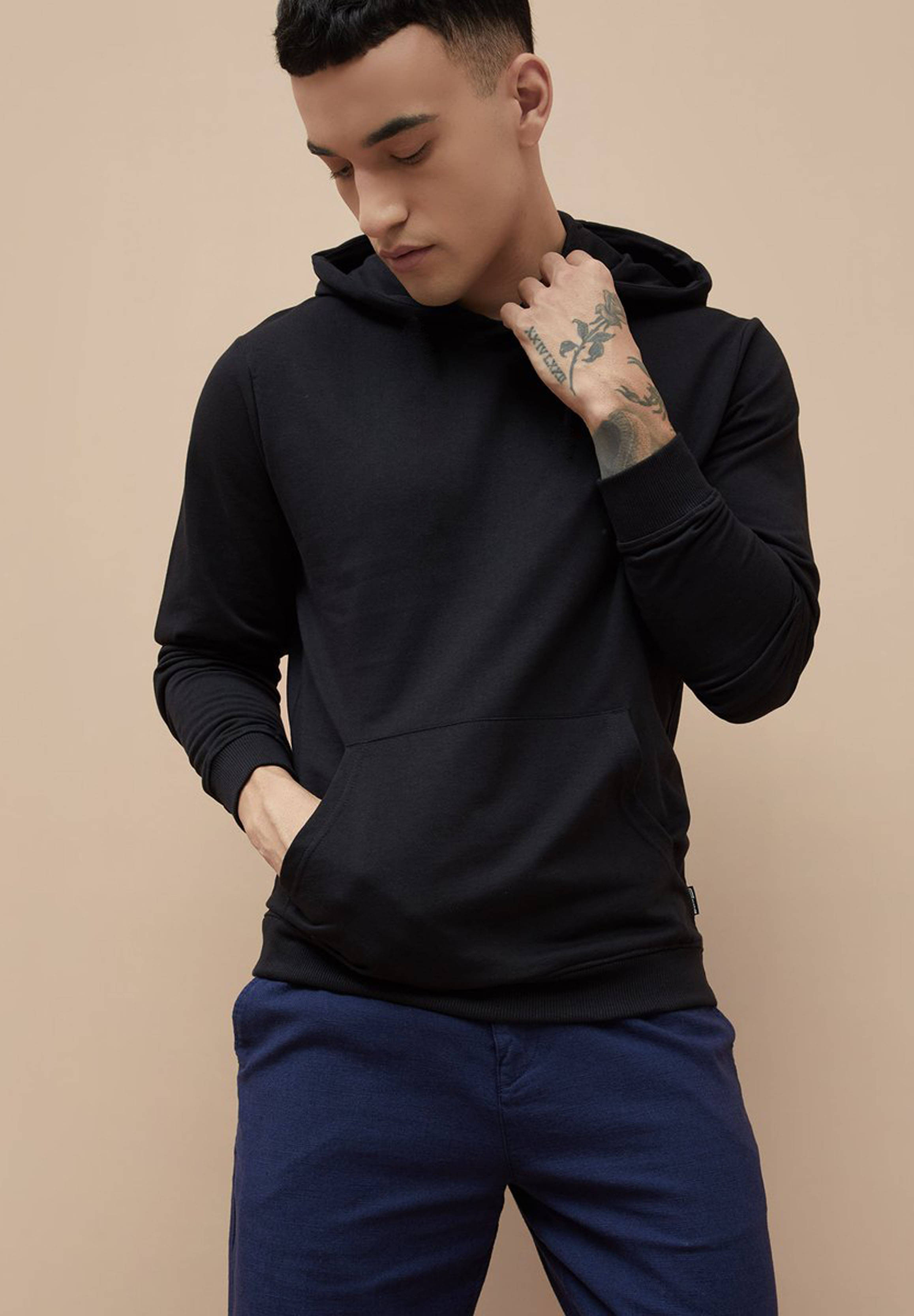     			Kintu Parantu Fleece Hooded Men's Sweatshirt - Black ( Pack of 1 )