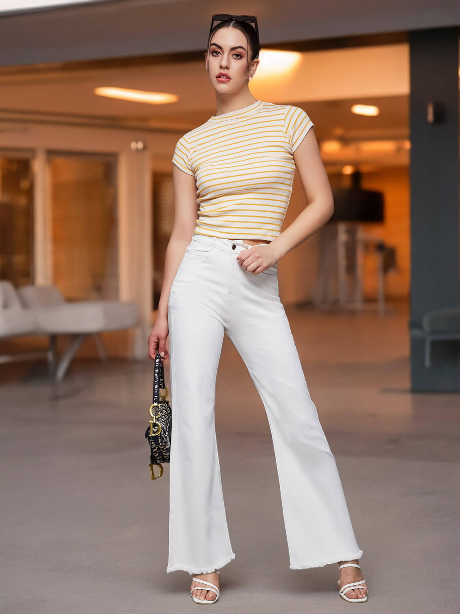     			Miss Chase Women's Bootcut High-Rise Jeans ( White )