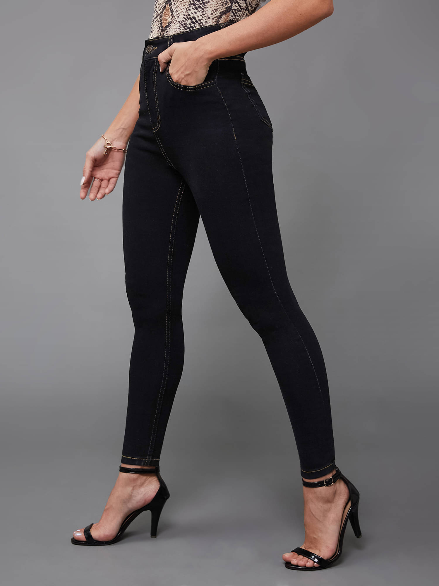     			Miss Chase Women's Skinny Fit High-Rise Jeans ( Black )