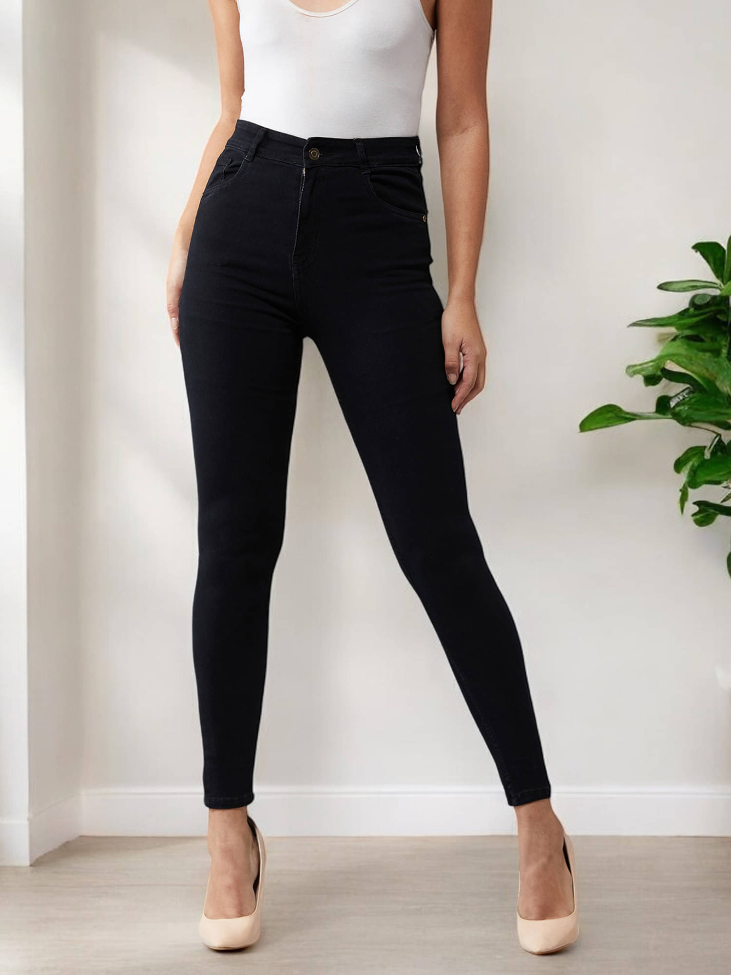     			Miss Chase Women's Skinny Fit High-Rise Jeans ( Black )