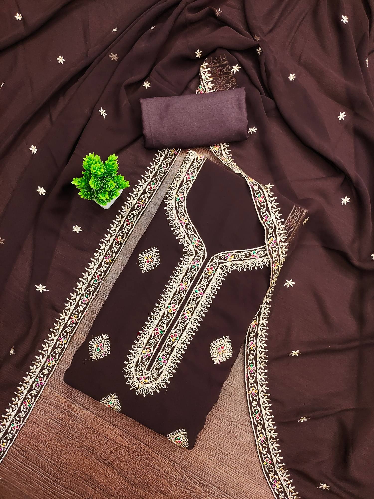     			Panbai sarees Women Georgette Unstitched Dress Material ( Brown )