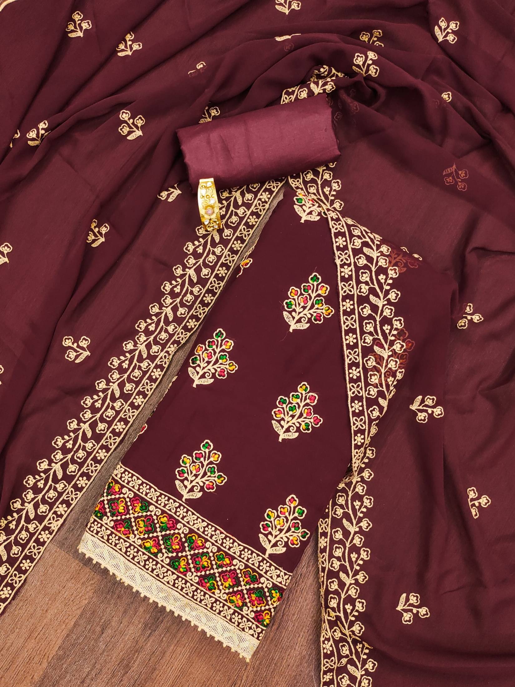     			Panbai sarees Women Georgette Unstitched Dress Material ( Maroon )