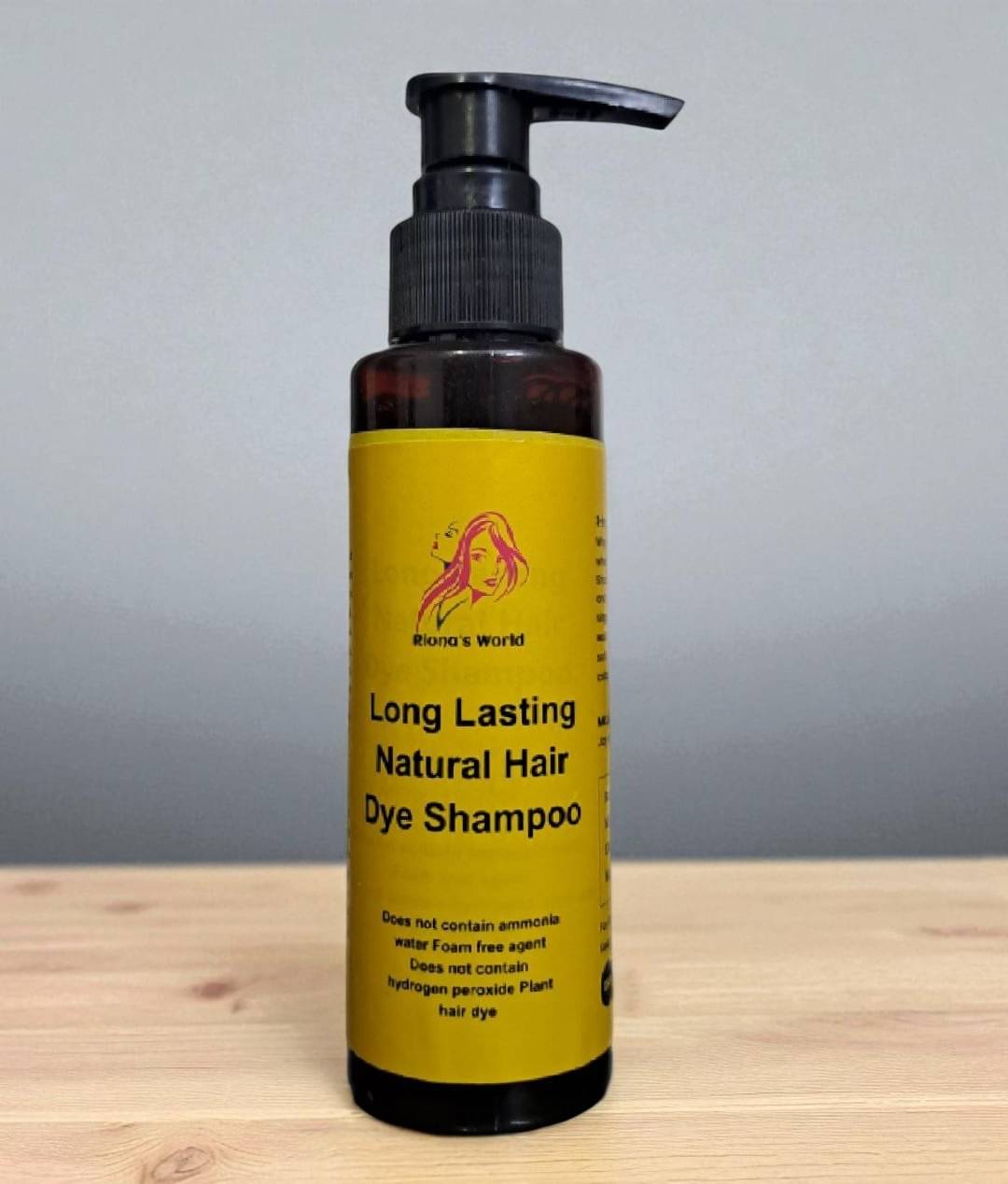     			RIONAS WORLD Smoothening Shampoo 100 ( Pack of 1 )