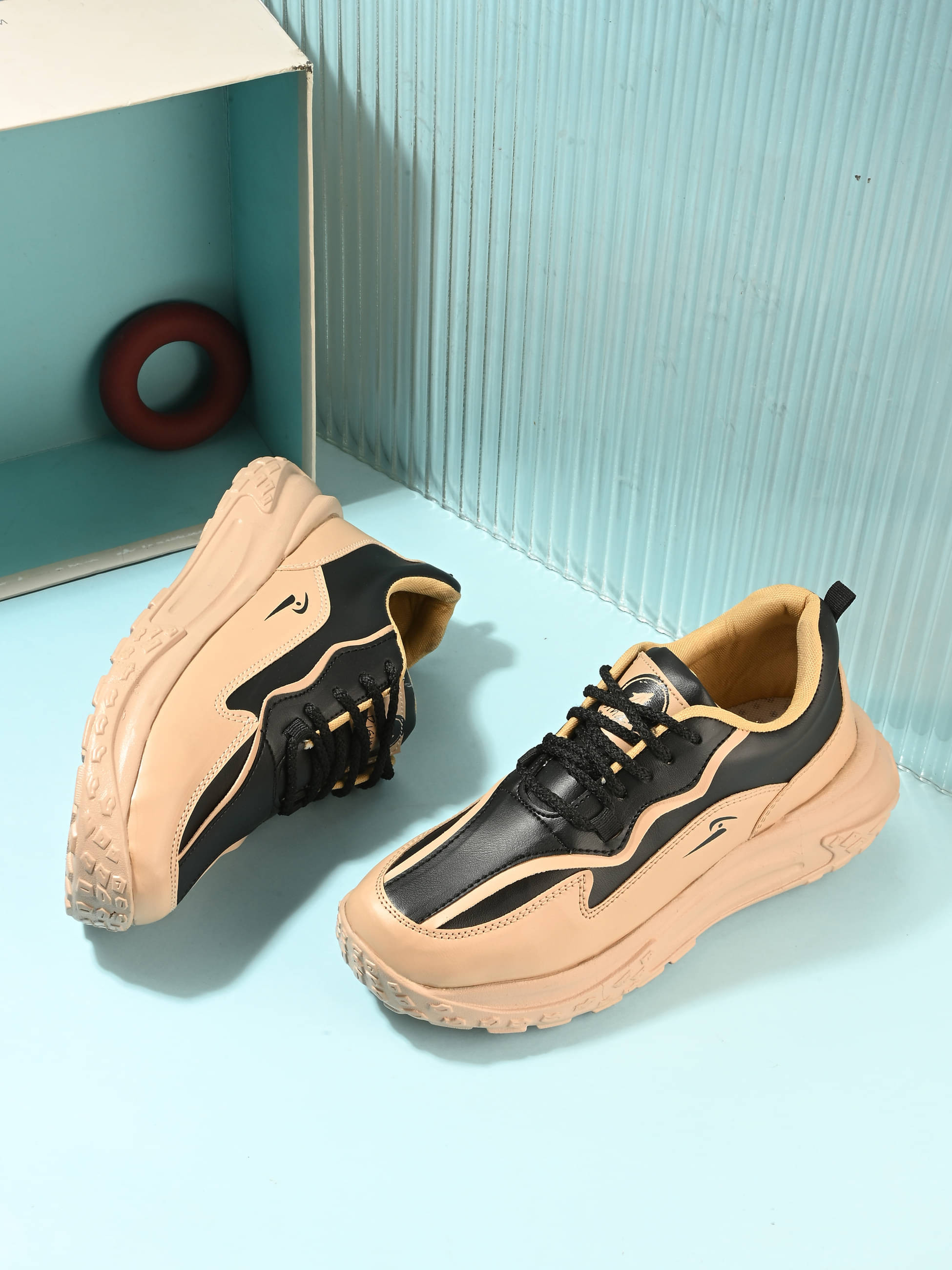     			Rising Wolf Brown Women's Sneakers