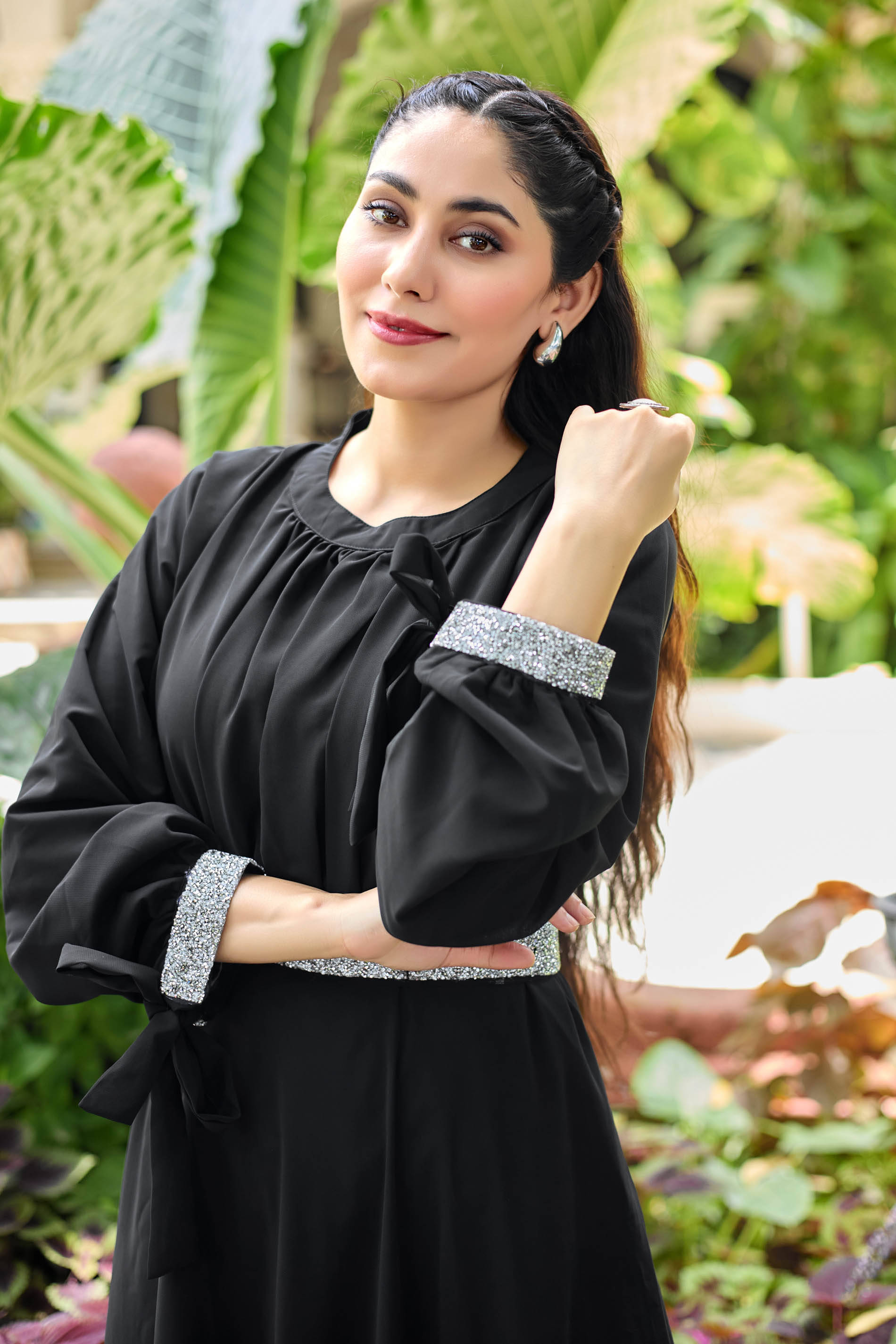 SARINKU Women Georgette Self Design Ethnic Dress ( Black ) SARINKU Women Georgette Self Design Ethnic Dress ( Black )