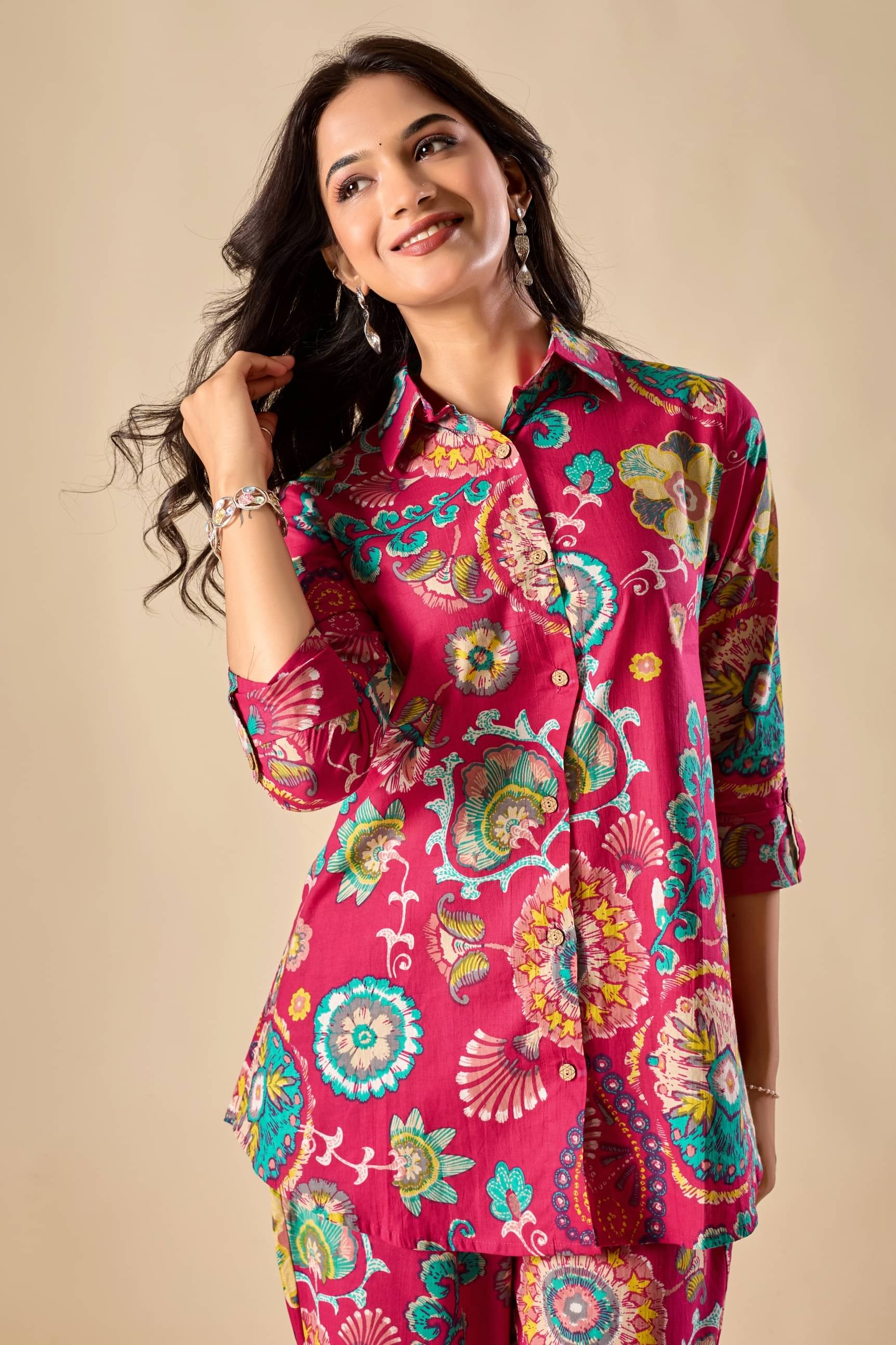     			Vbuyz Women Printed Shirt With Trousers Co-Ord Set ( Pink )