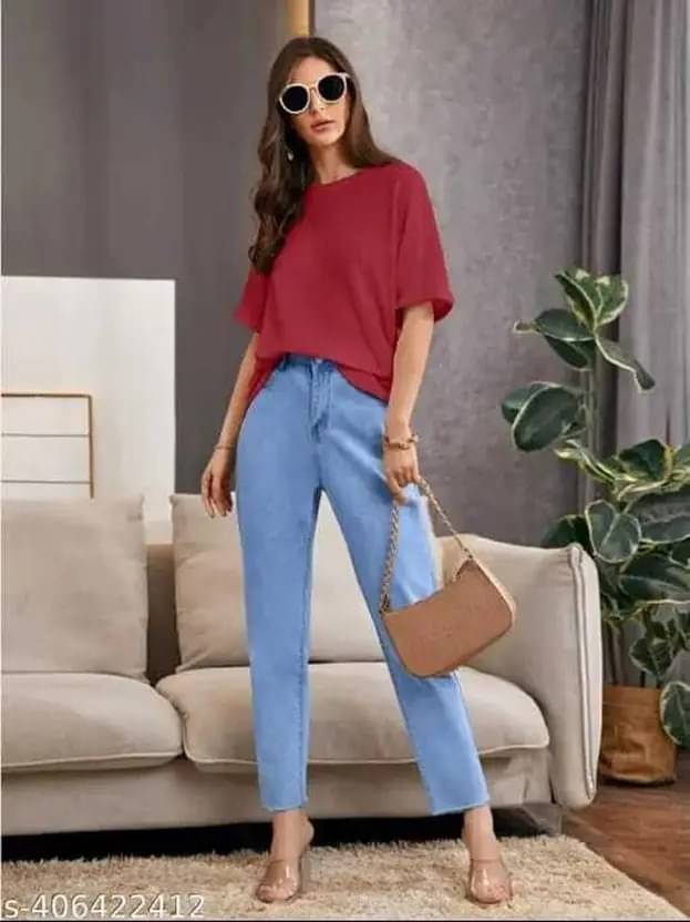     			WESEVEN Women Polyester Solid Regular Fit Round Neck T-Shirt ( Maroon )