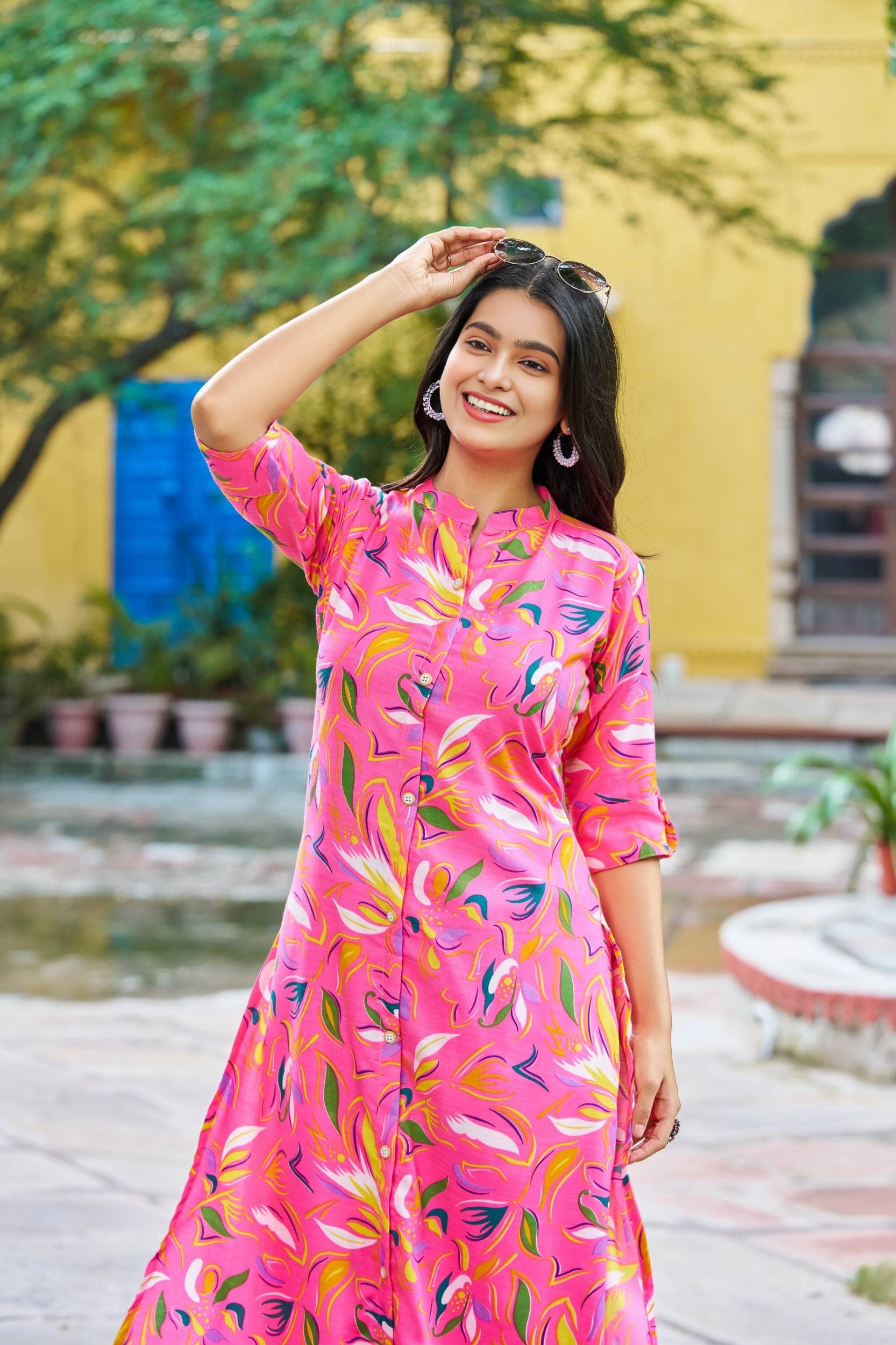 YAGNIK FASHION Women Cotton Printed Flared Kurti With Palazzo ( Pink )