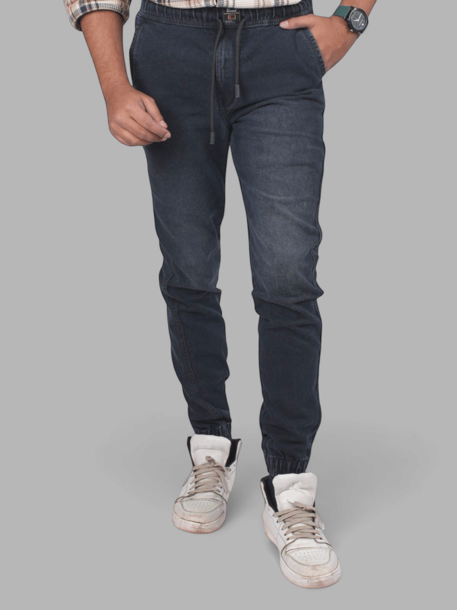 plounge Slim Fit Jogger Men's Jeans - Black ( Pack of 1 )     			plounge Slim Fit Jogger Men's Jeans - Black ( Pack of 1 )