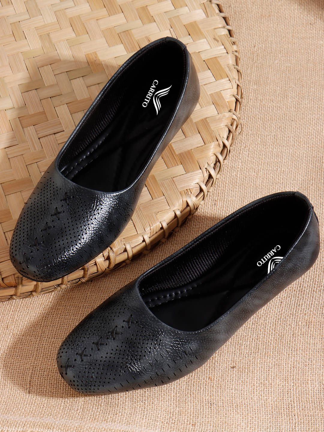 Carrito Black Women's Casual Ballerinas     			Carrito Black Women's Casual Ballerinas