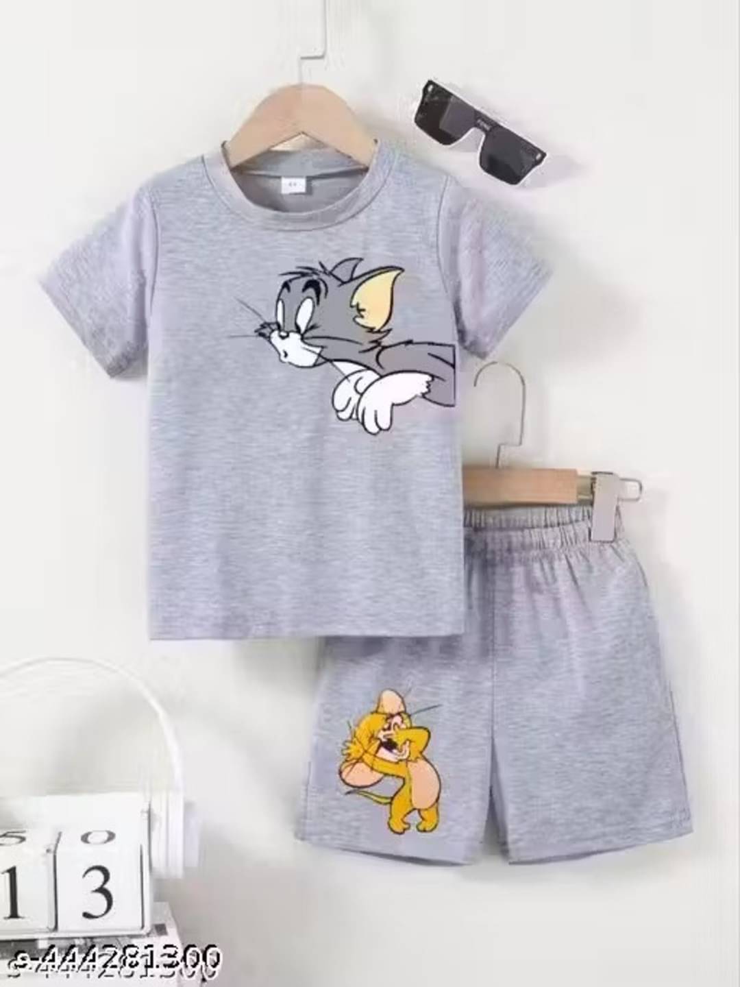     			DEE RAJ CREATIONS Pack of 1 Girls Cotton Blend T-shirt & Shorts ( Grey )