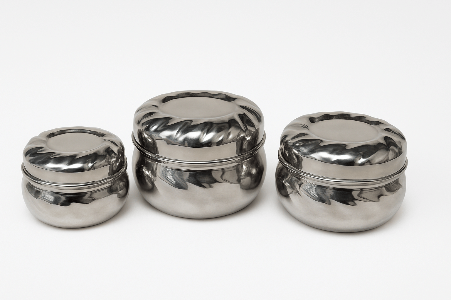Dynore 3 Pc galebi Dabba Steel Silver Utility Container ( Set of 3 ) Dynore 3 Pc galebi Dabba Steel Silver Utility Container ( Set of 3 )
