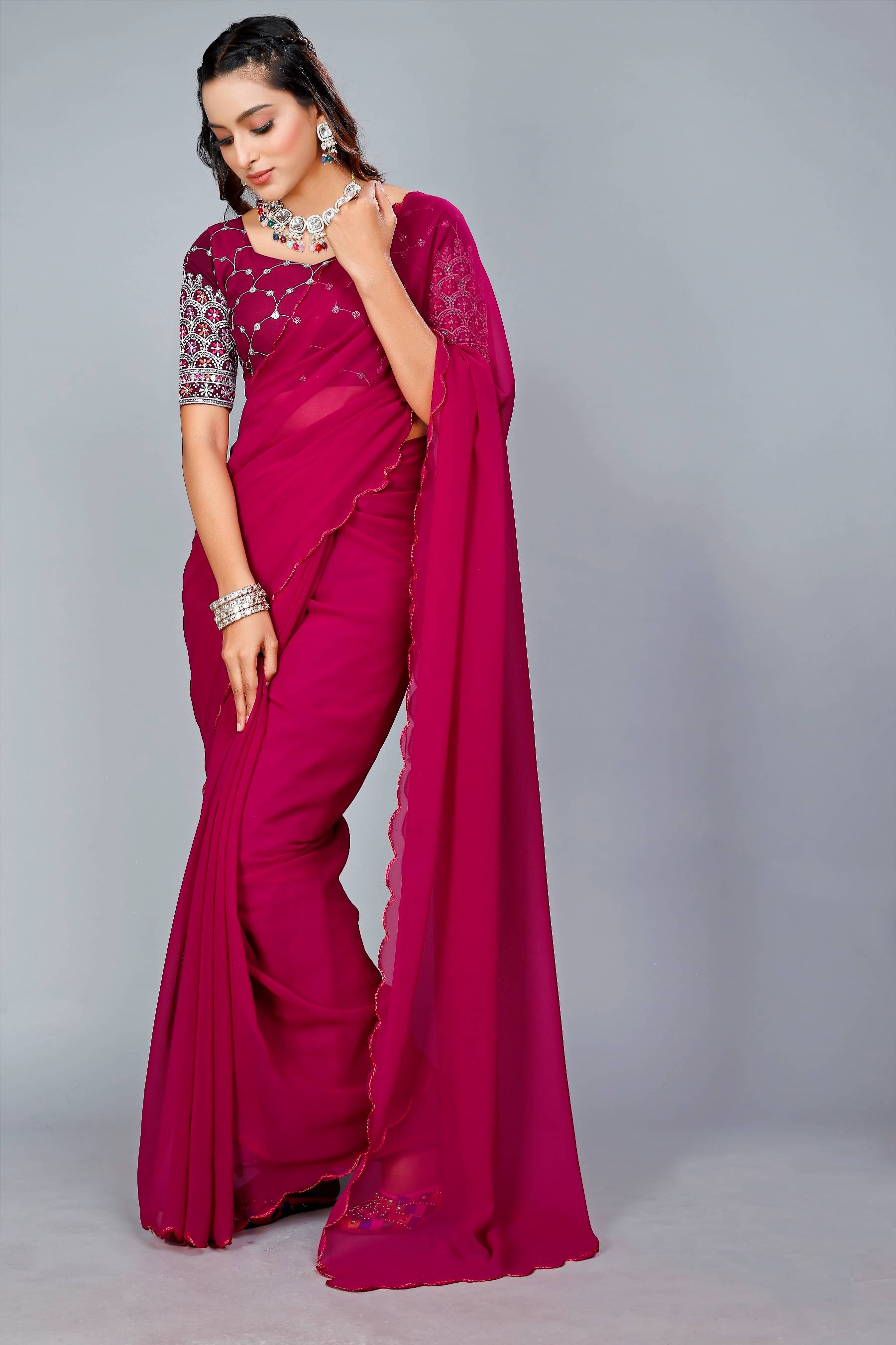 GENRIC 01 Georgette Solid Maheshwari Saree With Unstitched Blouse Piece ( Wine ) GENRIC 01 Georgette Solid Maheshwari Saree With Unstitched Blouse Piece ( Wine )