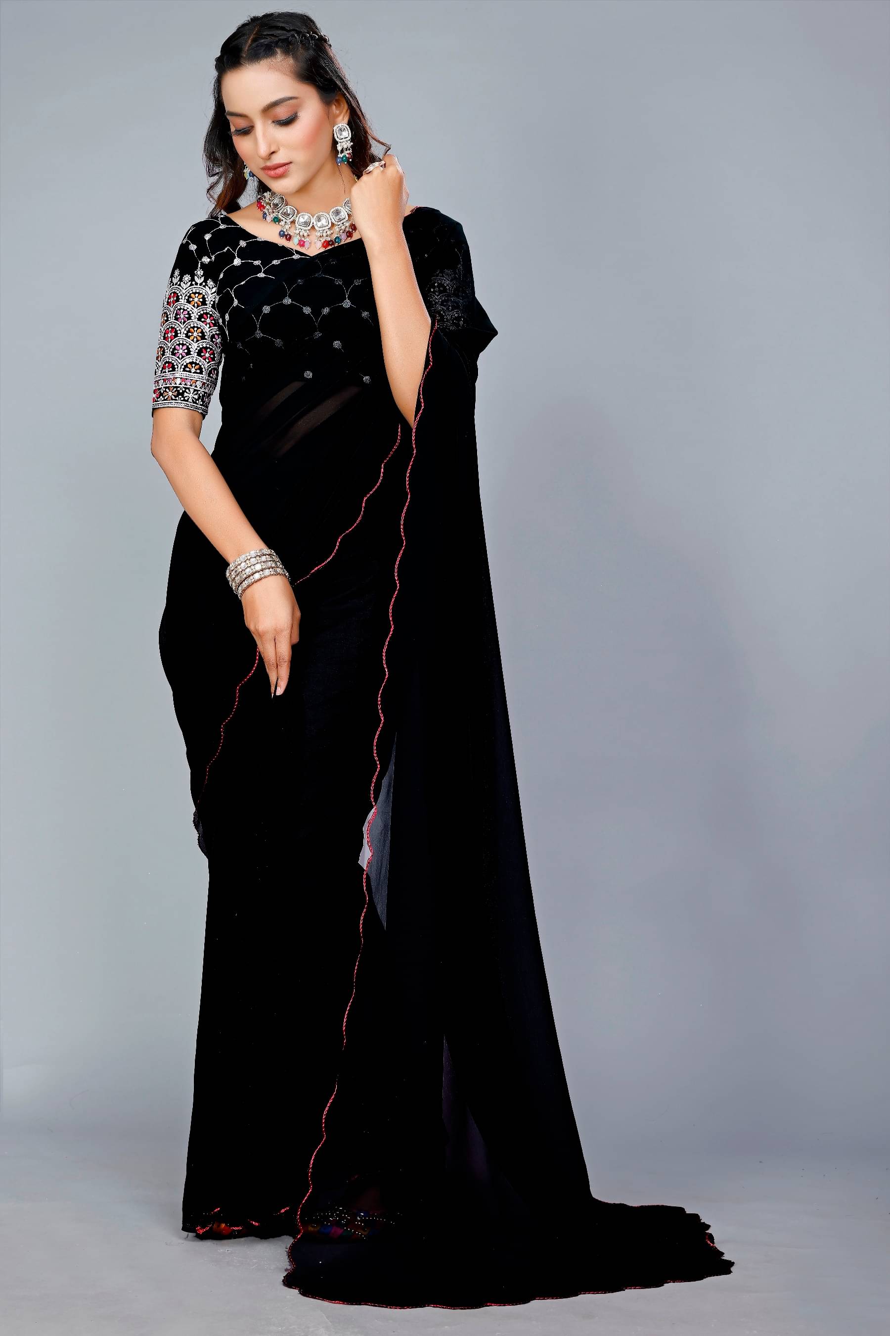     			GENRIC 01 Georgette Solid Maheshwari Saree With Unstitched Blouse Piece ( Black )