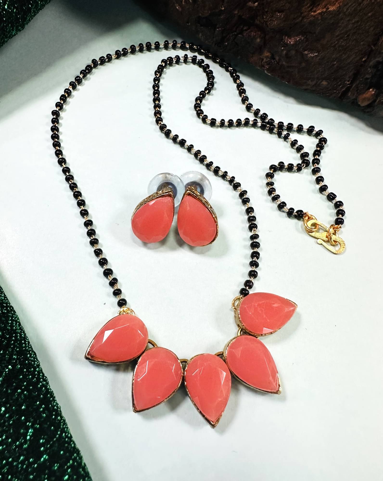     			JN HANDICEAFT Peach Mangalsutra Set ( Pack of 1 )