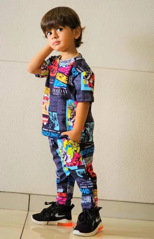     			Lakhdatar Pack of 1 Boys Cotton Blend T-Shirt & Capris Set ( Black )